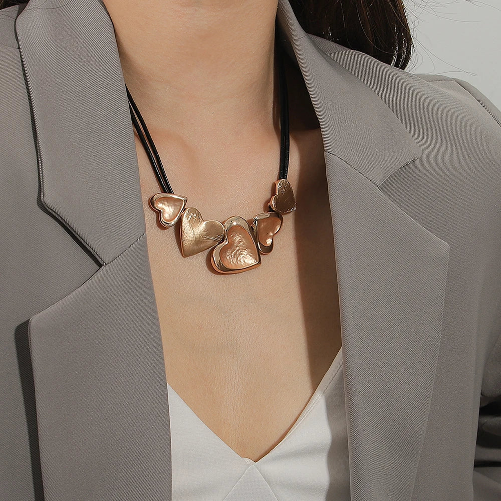 ALLYES Irregular Love Heart Leather Necklace for Women Boho Choker Sweater Chain Fall Winter Accessories Valentine's Day Gift