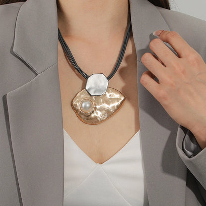 ALLYES Irregular Inlaid Pearl Choker Necklace for Women Vintage Geometric Metal Multilayer Leather Necklaces Clavicle Jewelry