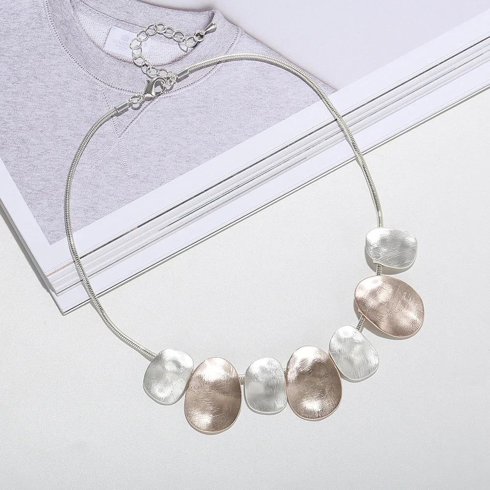 ALLYES Creative Two Tone Hammered Matte Metal Necklace for Women Vintage Geometric Choker Sweater Chain Necklaces Party Jewelry