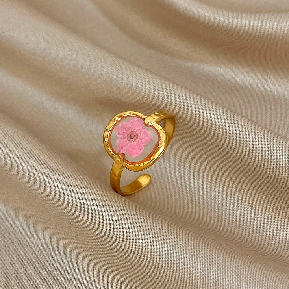 ALLYES Vintage Natural Rose Red Flower Open Rings for Women Elegant Gold Plated Stainless Steel Finger Ring Party Jewelry Gifts