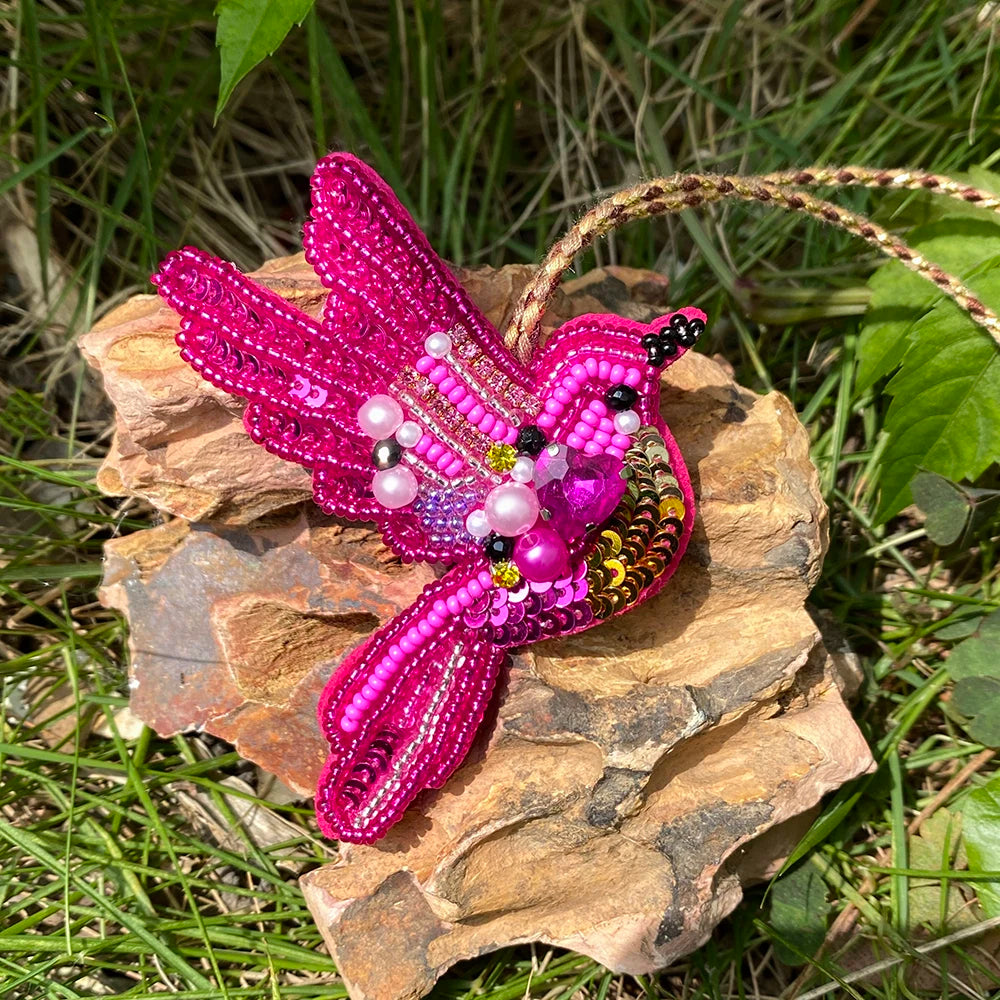 ALLYES Chic Cute Rose Red Seed Beads Sequins Hand-sewn Bird Keychain, Fashion Mobile Phone Handbag Hanging Charms Keyring