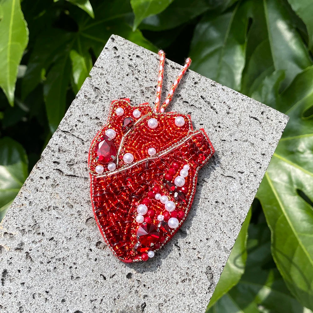 ALLYES Chic Pink Red Seed Beads Sequins Hand-sewn Heart Keychain Fashion Mobile Phone Handbag Hanging Charms Keyring Accessories